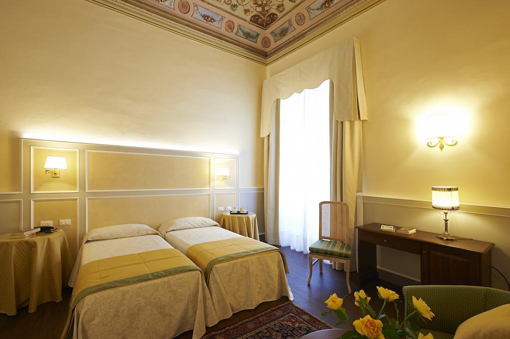 Hotel Firenze Capitale Exterior photo